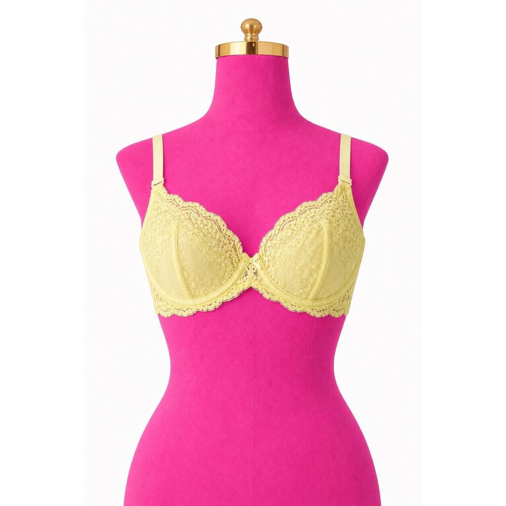 Frederick's of Hollywood 40DD Yellow lace bra